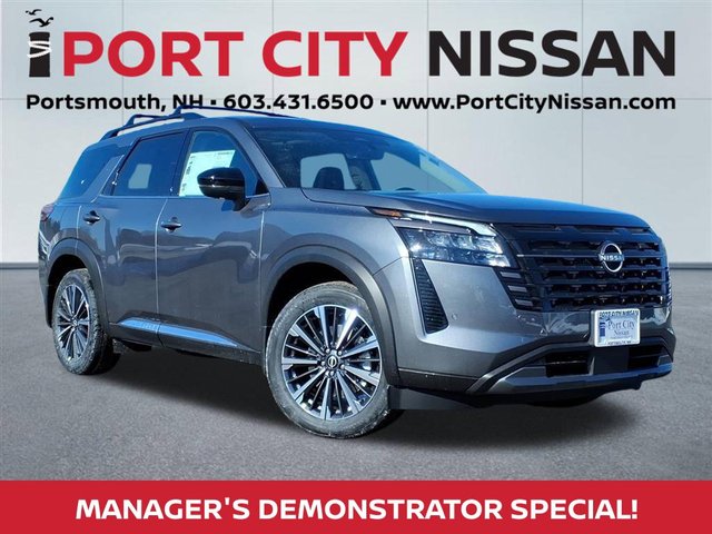 2026 Nissan Pathfinder Platinum *manager's demonstrator special*