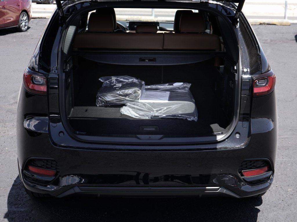 New 2026 Jet Black Mica Mazda 3.3 Turbo S Premium Plus image 11