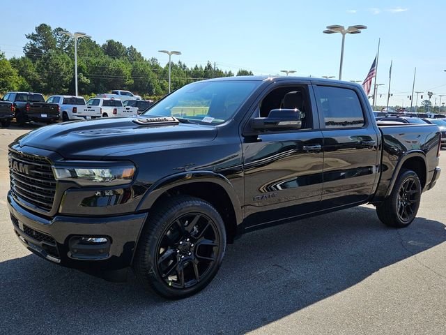New 2026 Diamond Black Crystal Pearl-Coat Exterior Paint RAM Laramie image 3