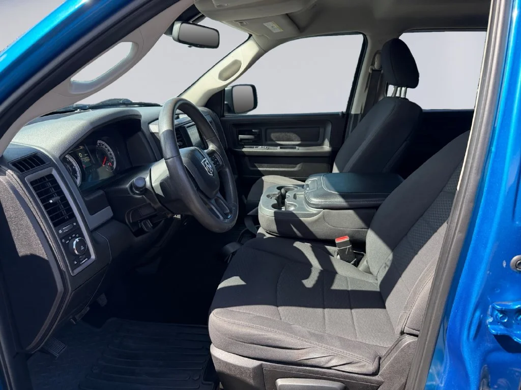Used 2019 Blue Ram Express image 11