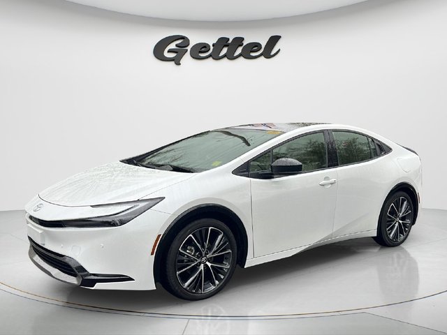 2027 Toyota Prius XLE