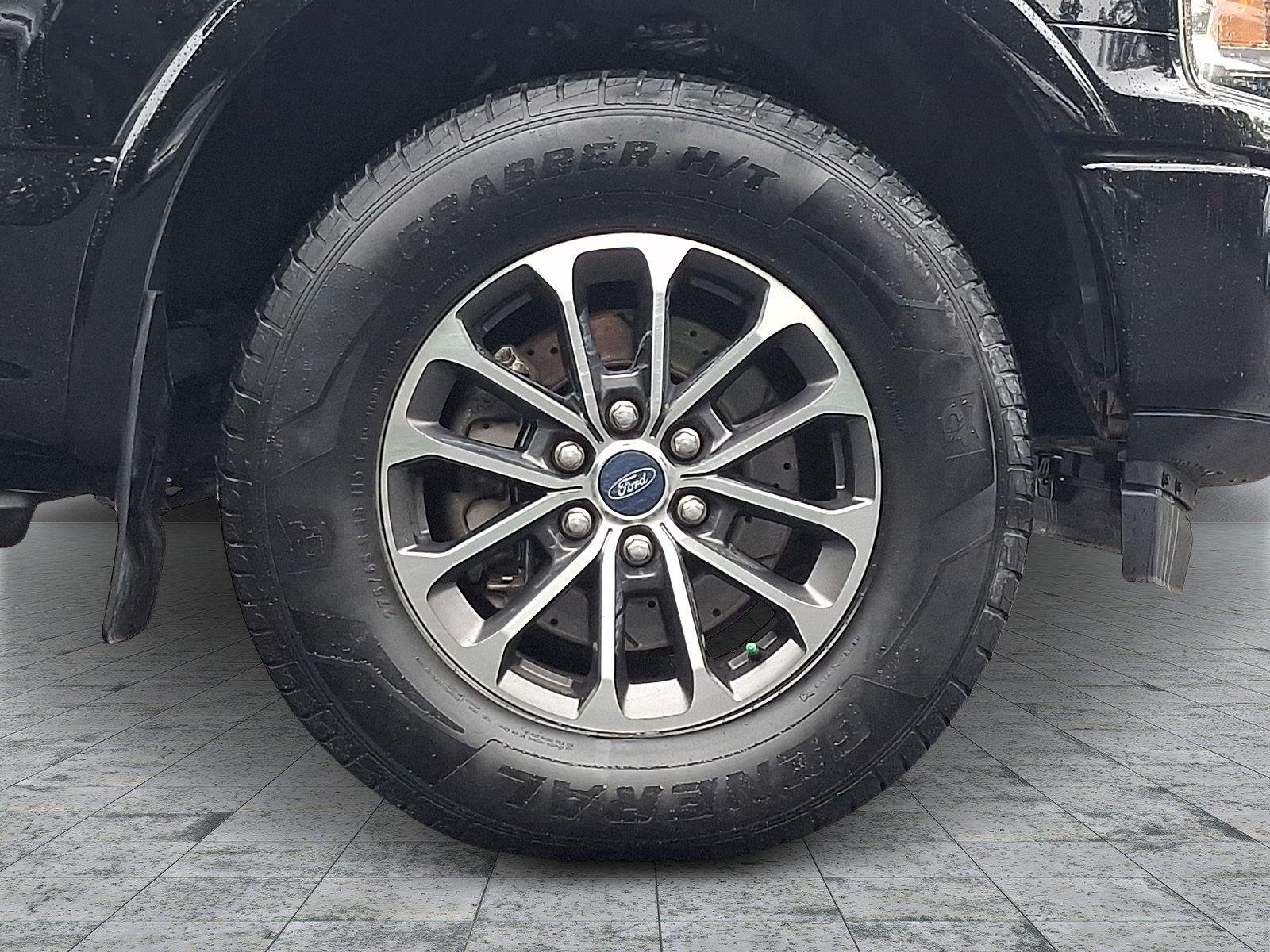 Used 2019  Ford XLT image 8