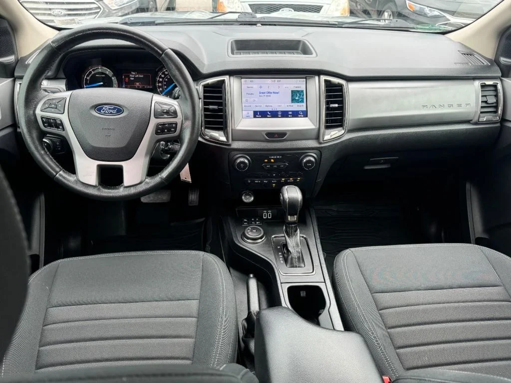Used 2021 Cactus Green / Gray Ford XLT image 11