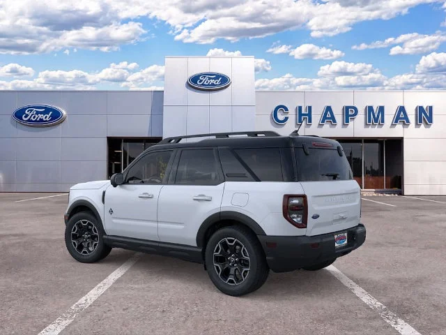 New 2026 Space White Metallic Ford Outer Banks® image 4