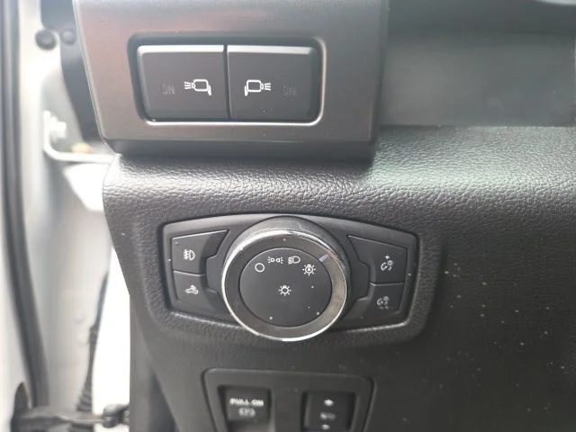 Used 2020 White Ford XLT image 14