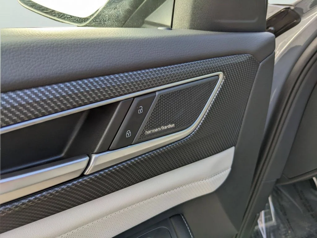 2026 Volkswagen Atlas Cross Sport SEL Premium R-LINE - Photo 20