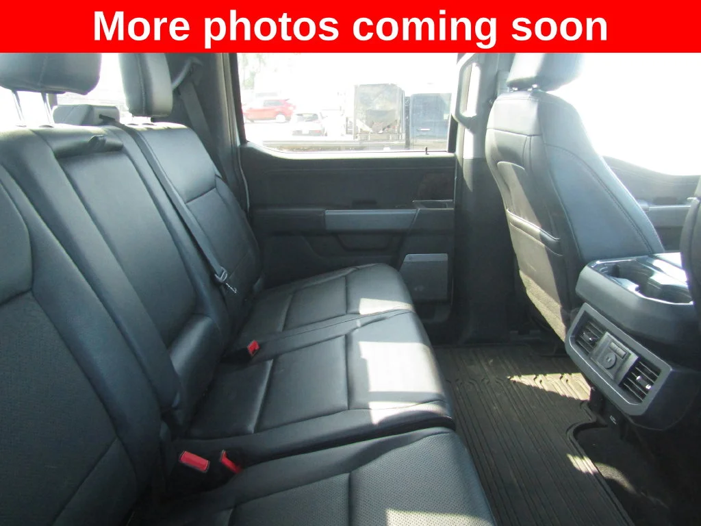 Used 2024 White Ford Lariat image 12
