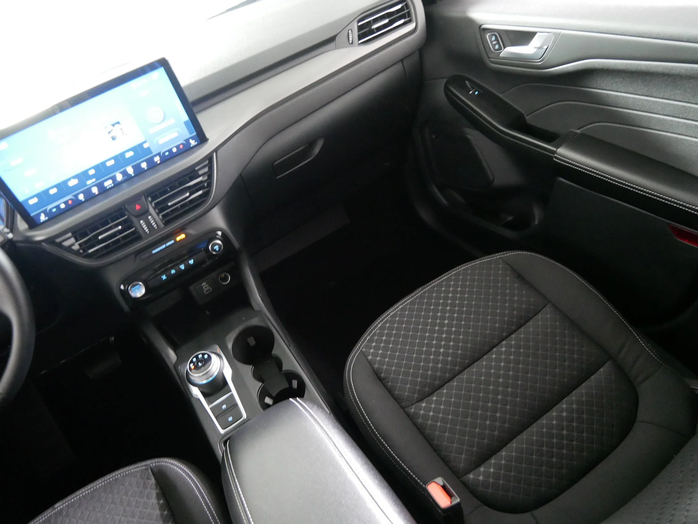 Used 2026 Vapor Blue Metallic Ford Active image 11