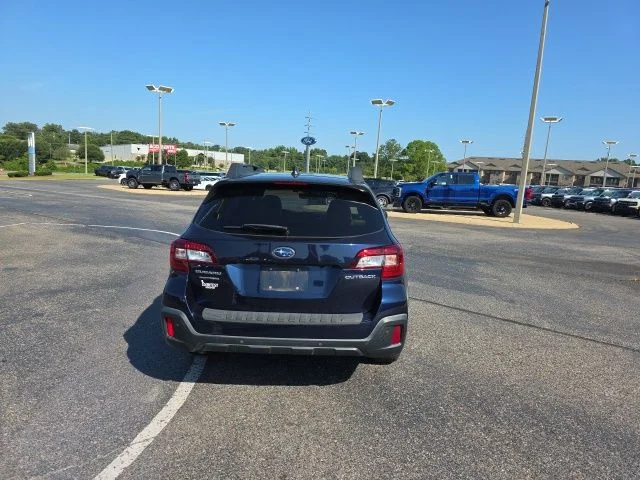 Used 2018 Blue Subaru 2.5i image 4