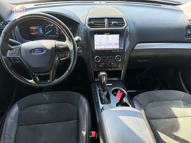 Used 2019 Gray Ford XLT image 16