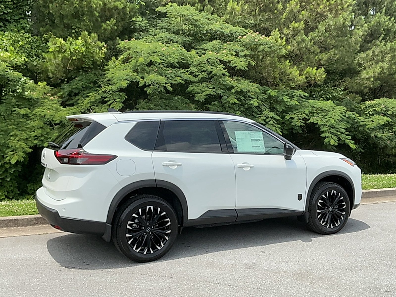 New 2026 Boulder Gray Pearl Nissan SV image 2