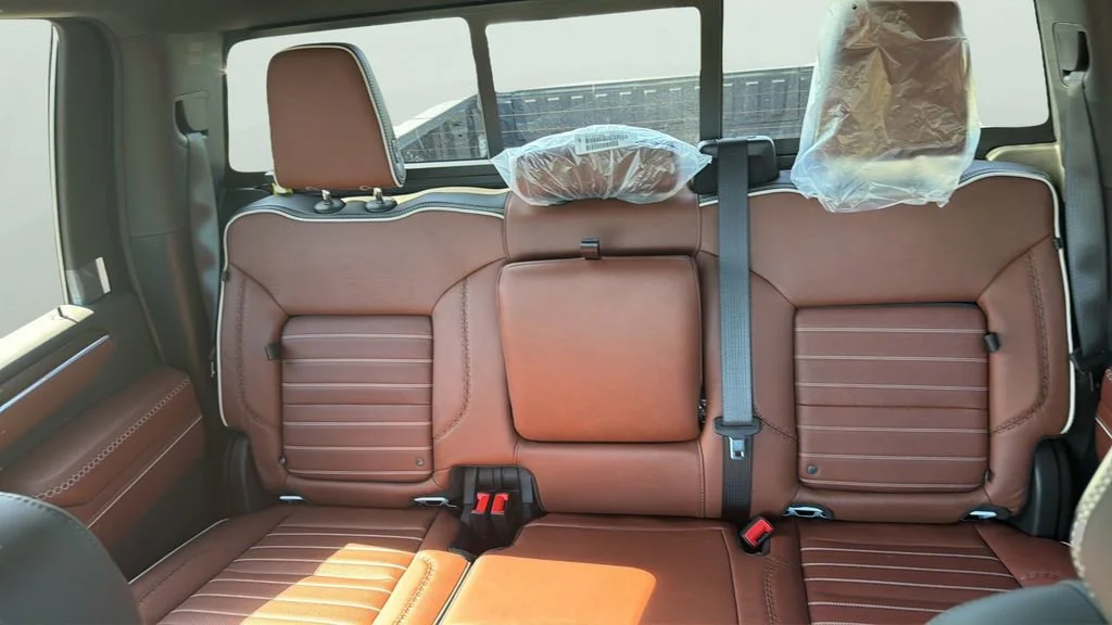 2026 GMC Sierra 2500HD Denali Ultimate - Photo 16