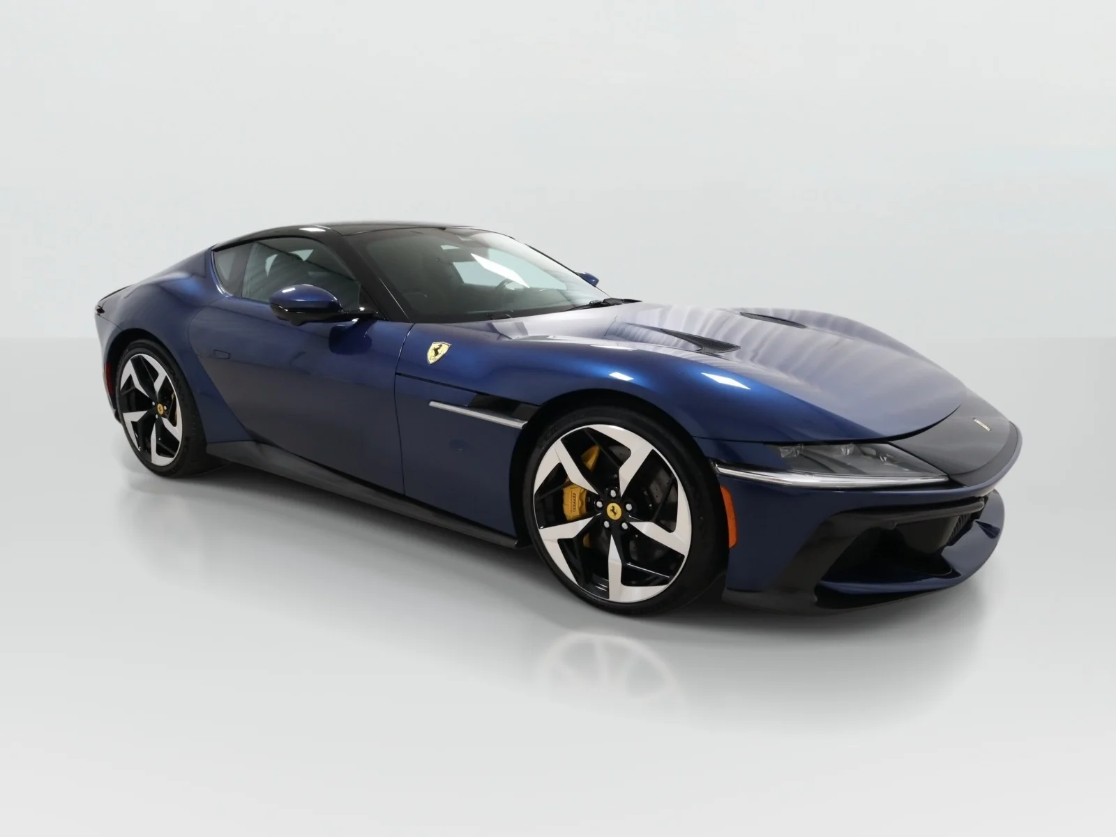 2025 Ferrari 12Cilindri Base - Photo 8