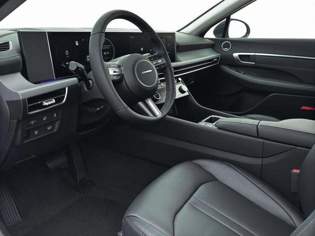 New 2026 Black Hyundai Limited image 14