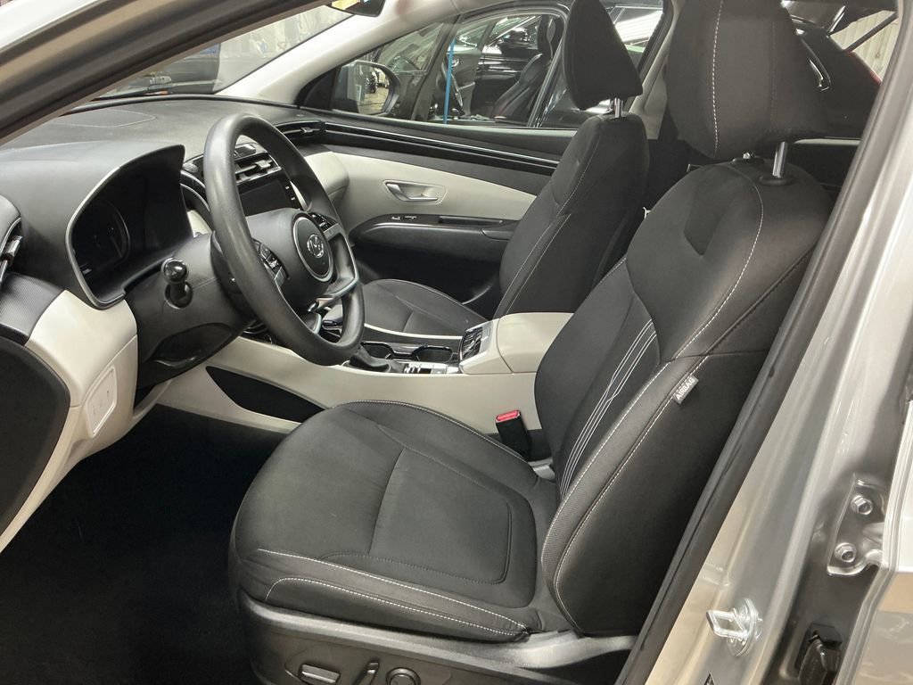 Used 2024  Hyundai SEL image 14