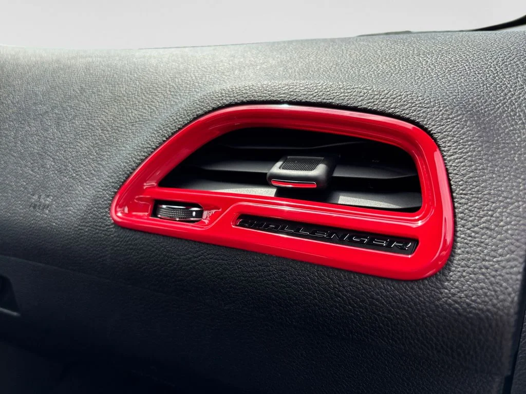 Used 2020 Red Dodge SXT image 50