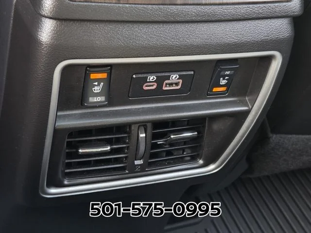 Used 2022 Gray Nissan Platinum image 13