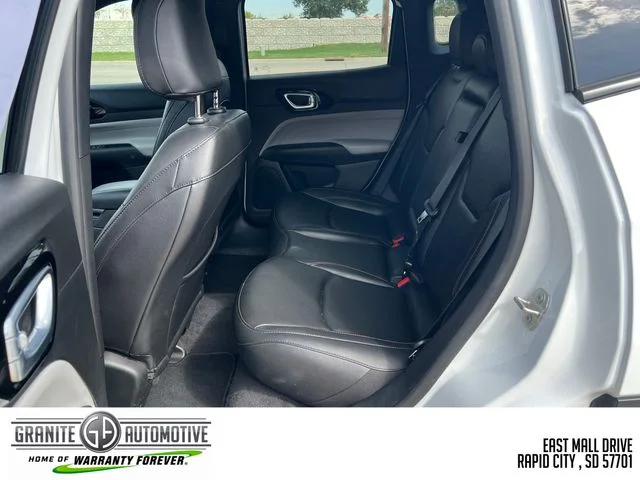 Used 2024 White Jeep Limited image 27
