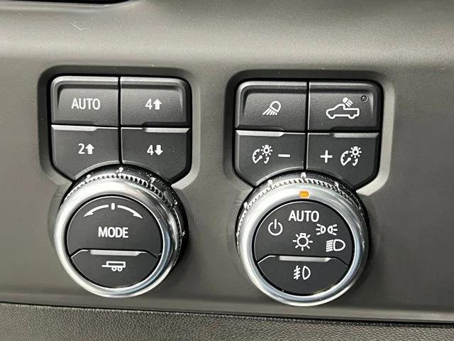 2025 GMC Sierra 2500HD Denali Ultimate - Photo 30