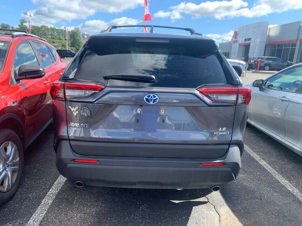 Used 2023 Gray Toyota LE image 3