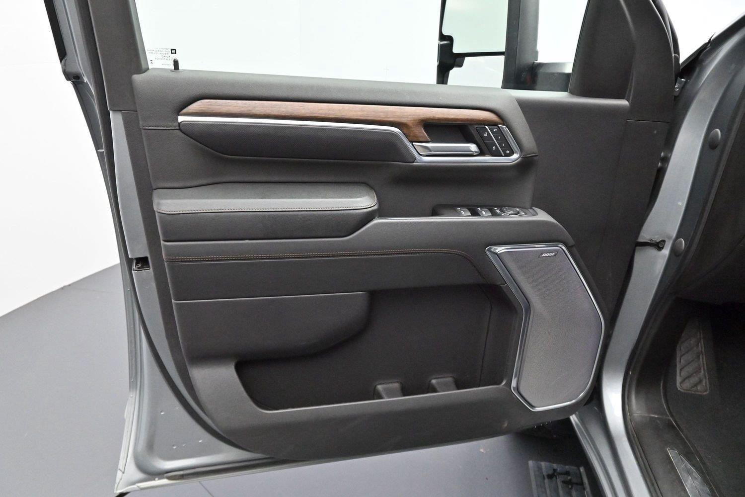 Used 2024 Sterling Gray Metallic Chevrolet High Country image 9
