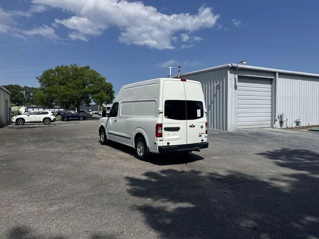 Used 2016 White Nissan SV image 7