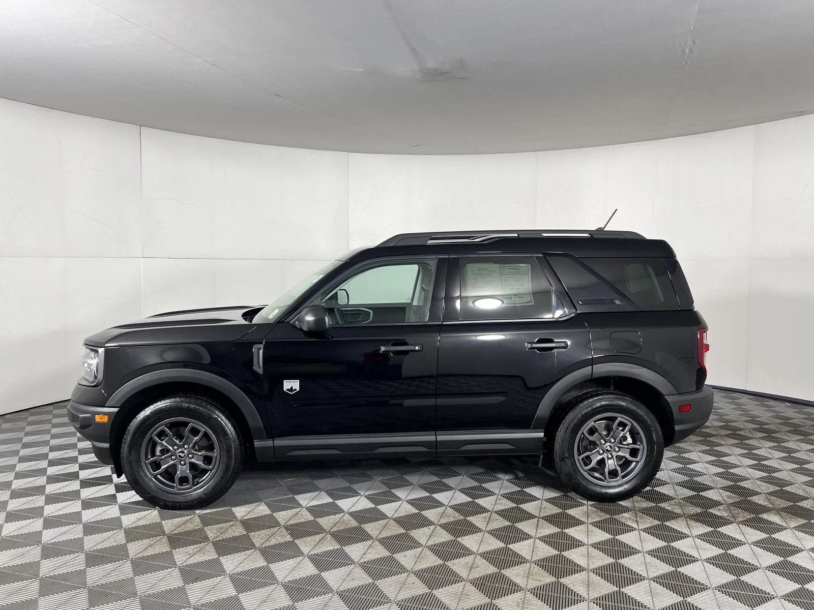 Used 2024 Shadow Black Ford Big Bend image 6
