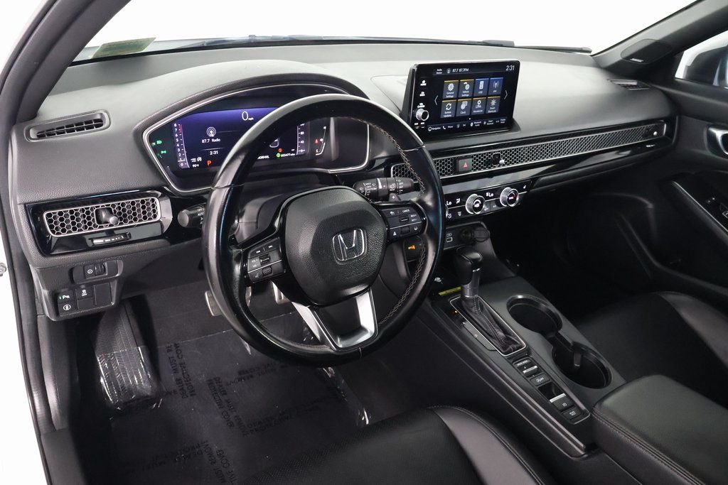 2022 Honda Civic Hatchback Sport Touring - Photo 7
