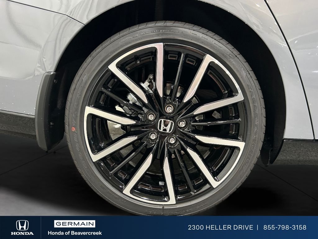New 2026 Urban Gray Pearl Honda Touring image 9