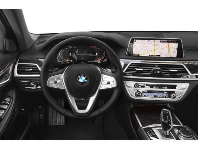 Used 2020 Individual Aventurin Red Metallic BMW 740i image 10