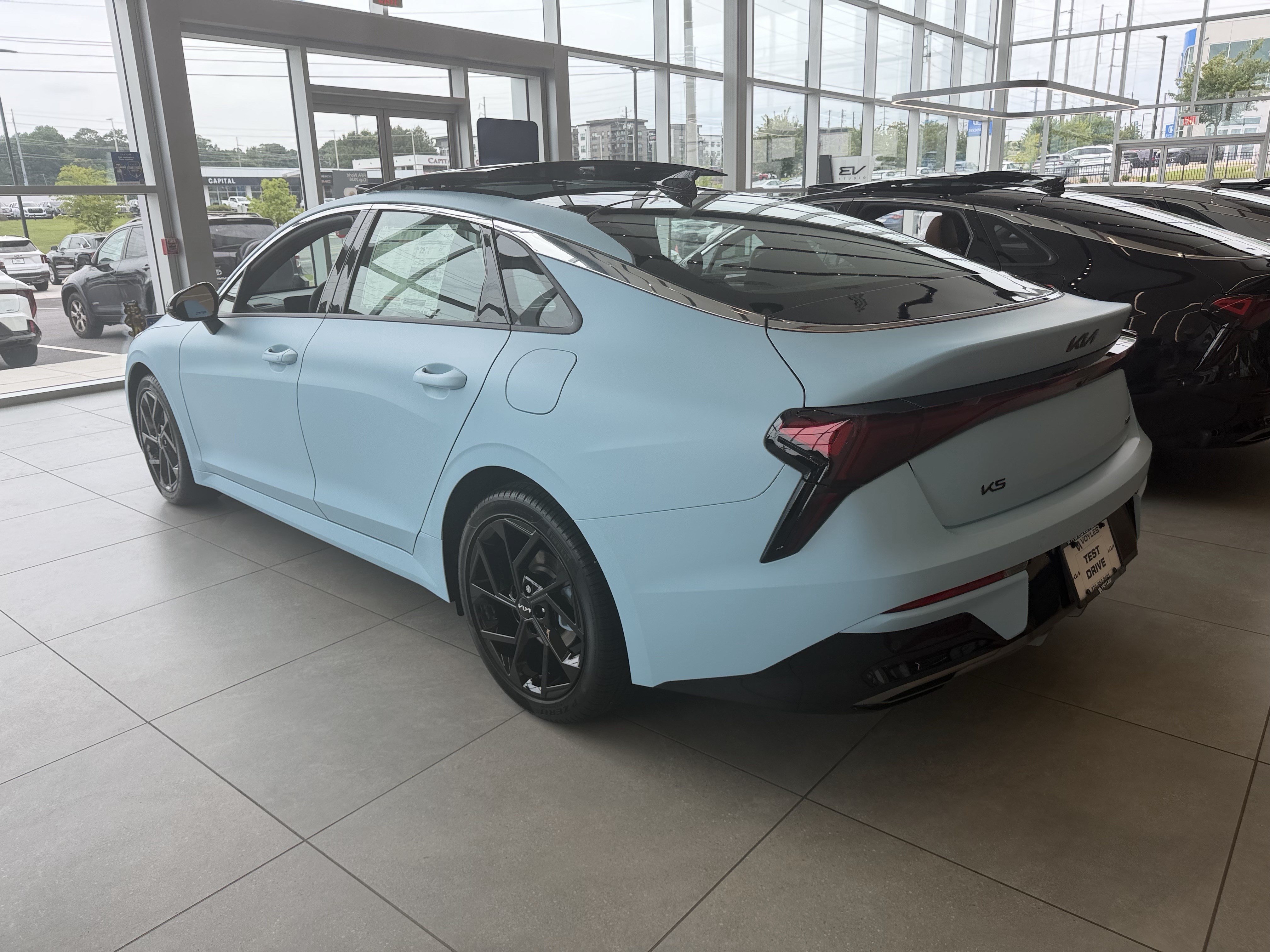 New 2026 Wolf Gray Kia GT-Line image 5