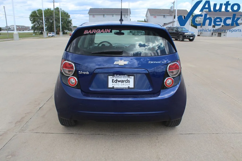 Used 2014 Blue Chevrolet LT image 4
