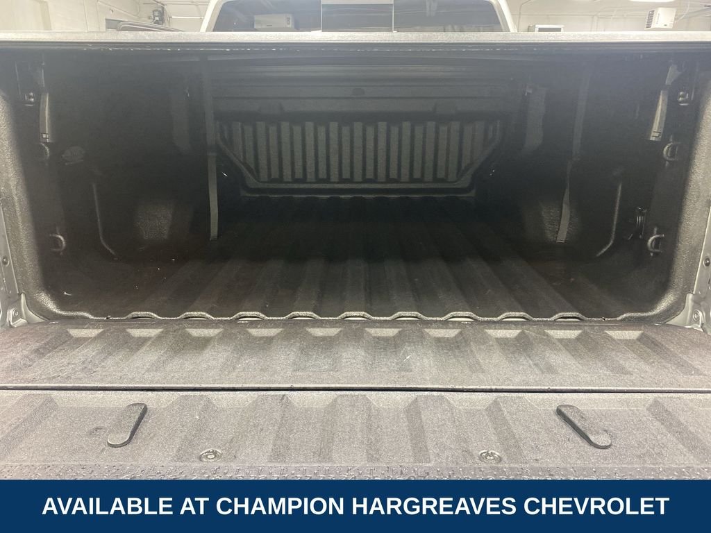 Used 2023 Sterling Metallic GMC Elevation image 34