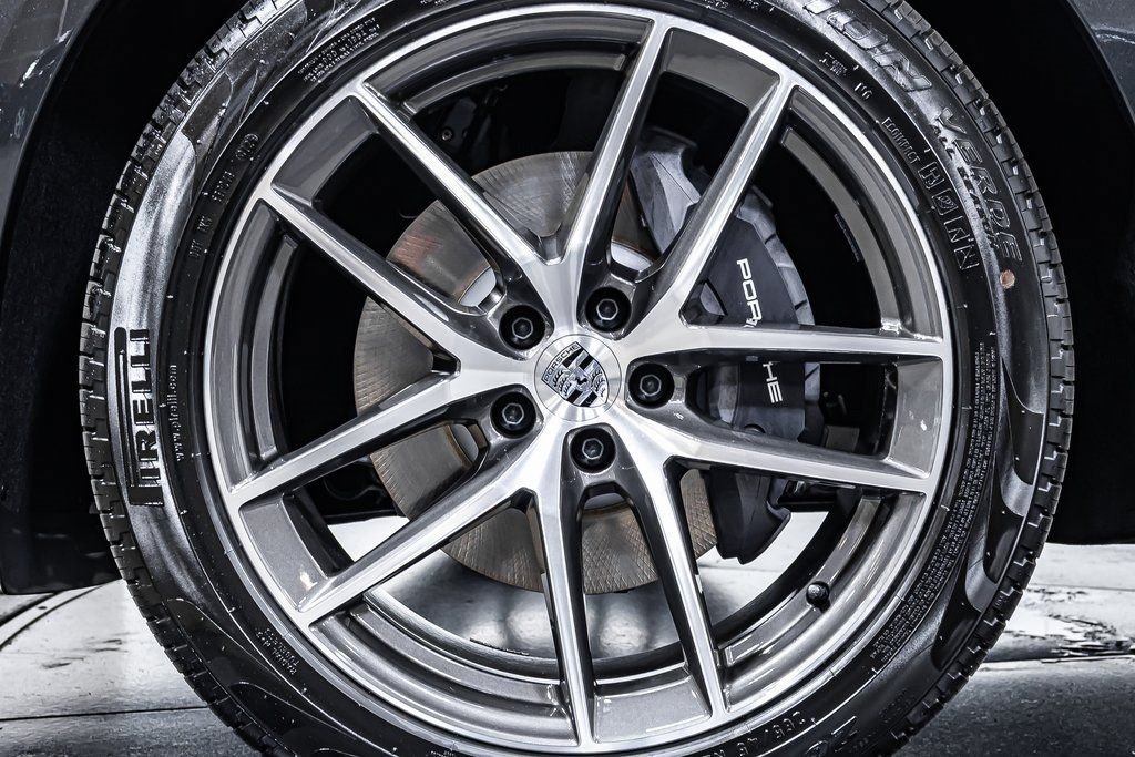 New 2025  Porsche T image 23