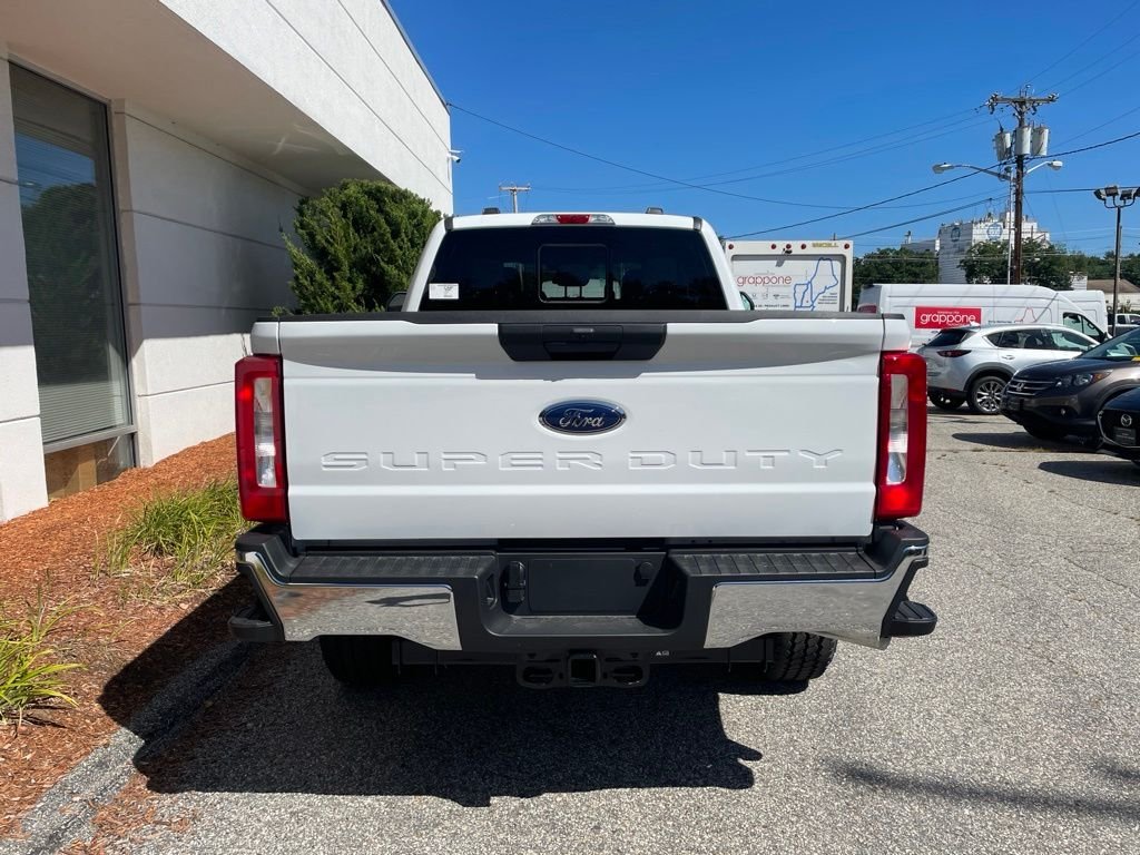 New 2026 Oxford White Ford F-350® XL image 7