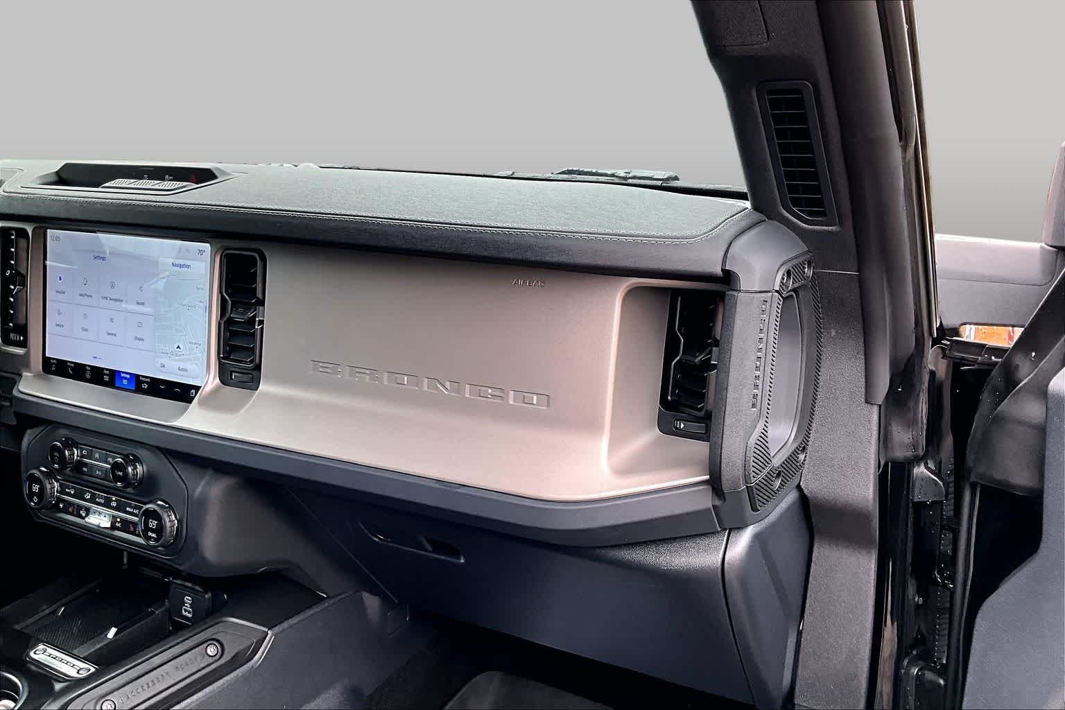 2025 Ford Bronco 4-Door Outer Banks - Photo 19