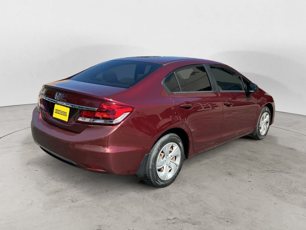 Used 2015 Red Honda LX image 5