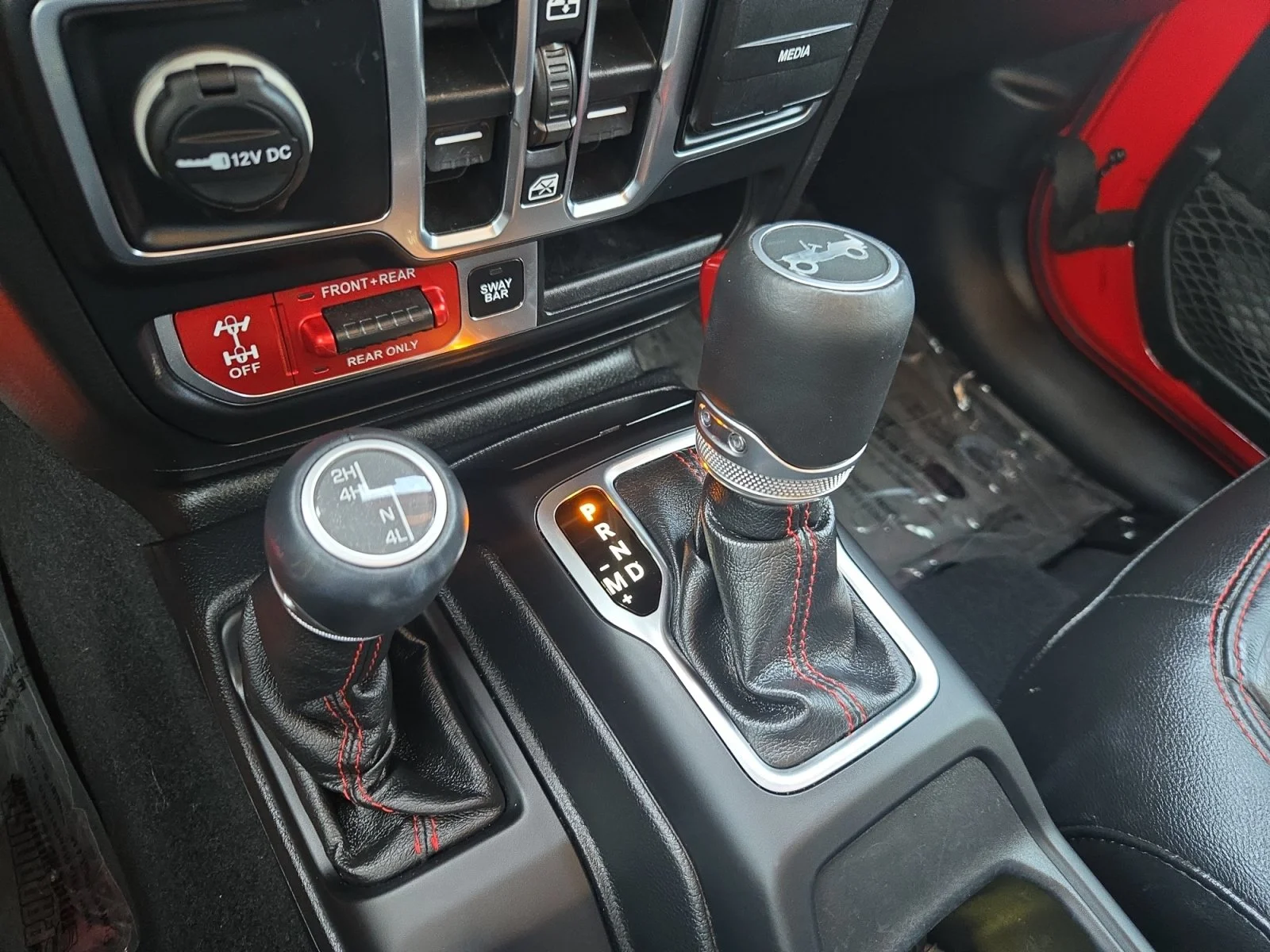 Used 2019 Firecracker Red Clearcoat Jeep Rubicon image 22