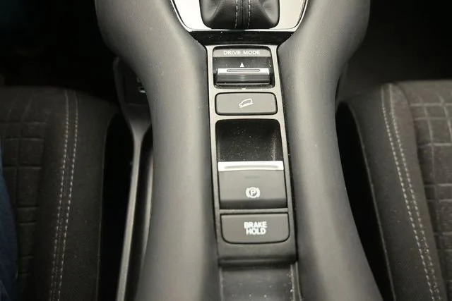 2025 Honda HR-V LX - Photo 85