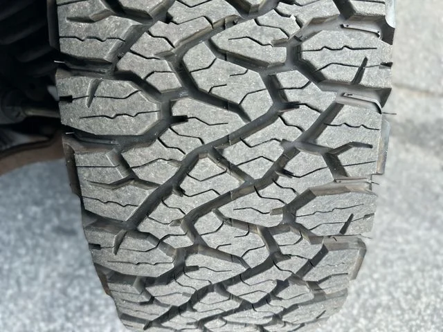 Used 2017 Black Toyota  image 11