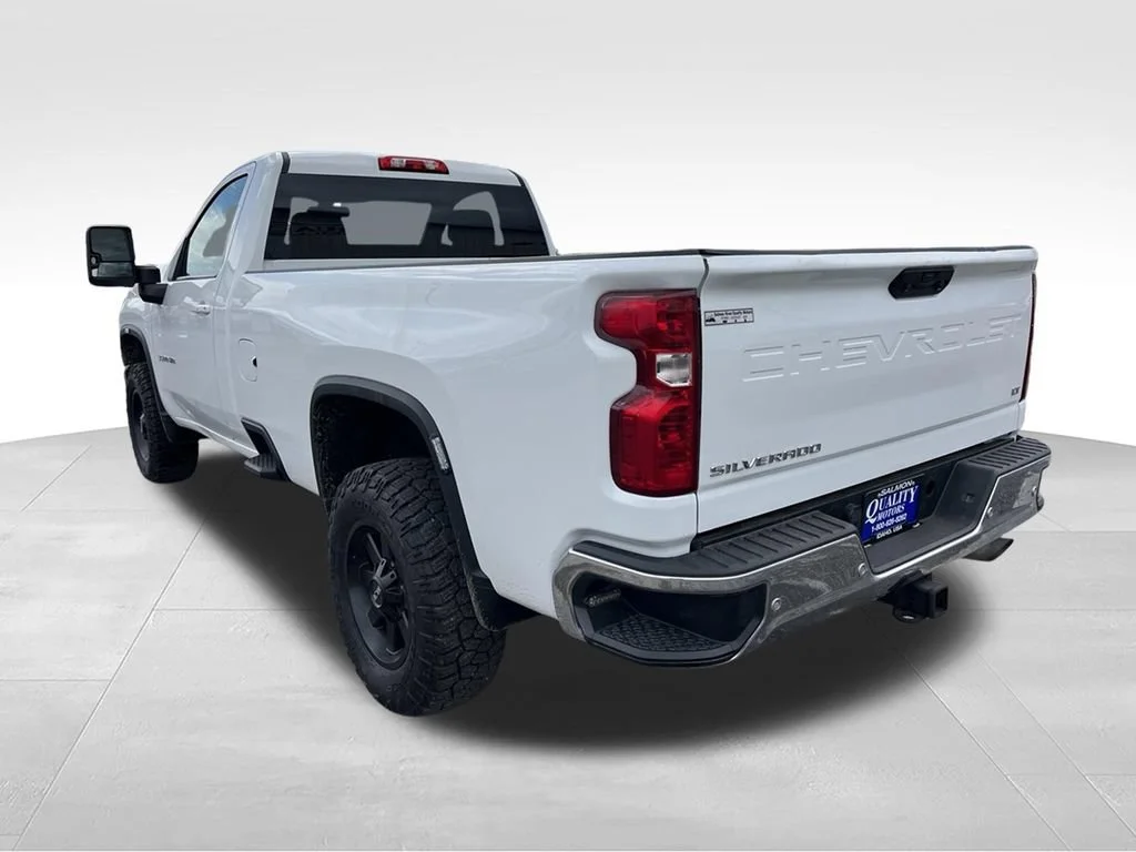 Used 2022 Summit White Chevrolet LT image 7