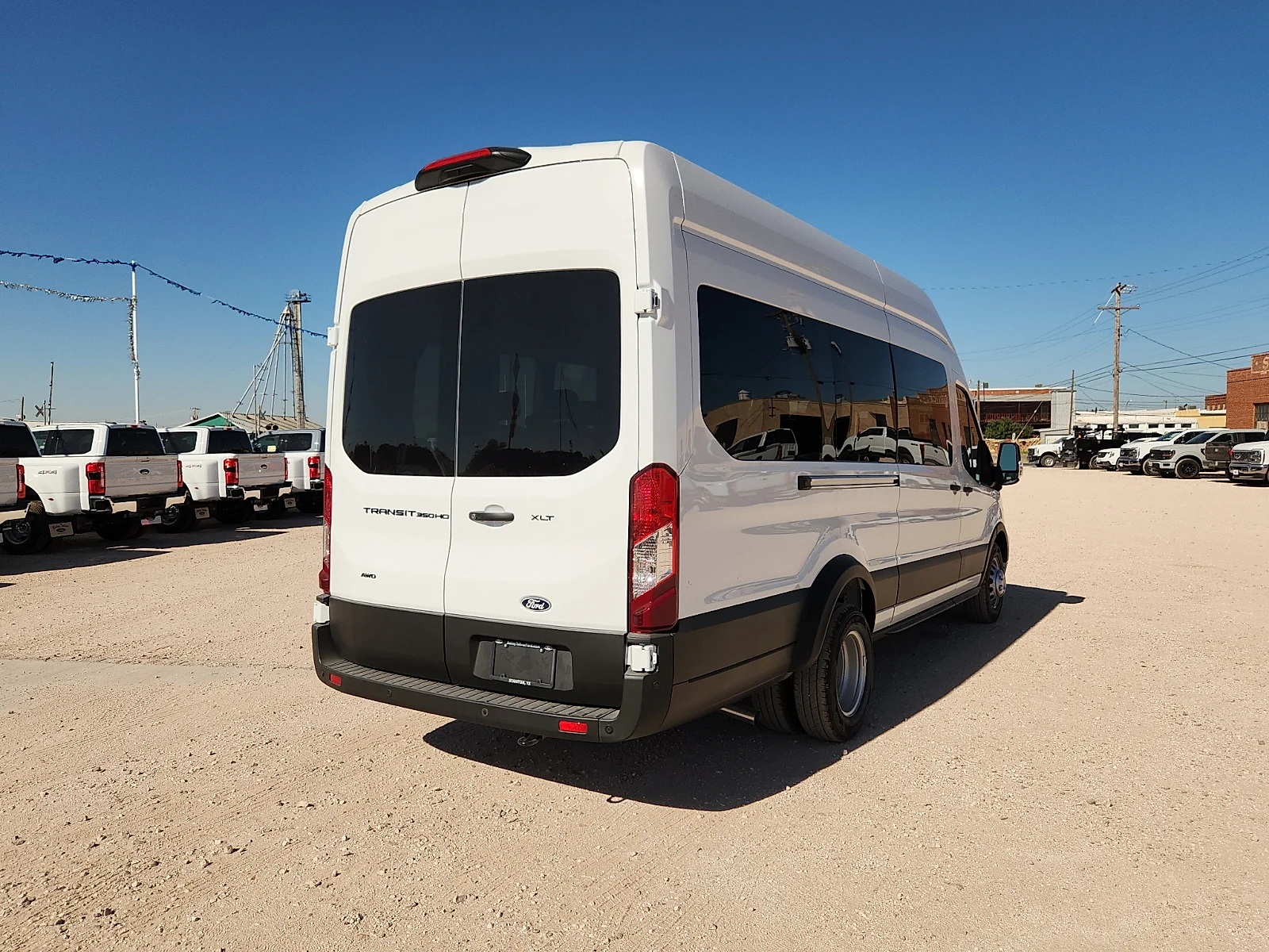New 2026 Oxford White Ford XLT image 8