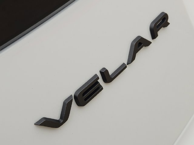 Certified Used 2026 White Land Rover Dynamic SE image 12