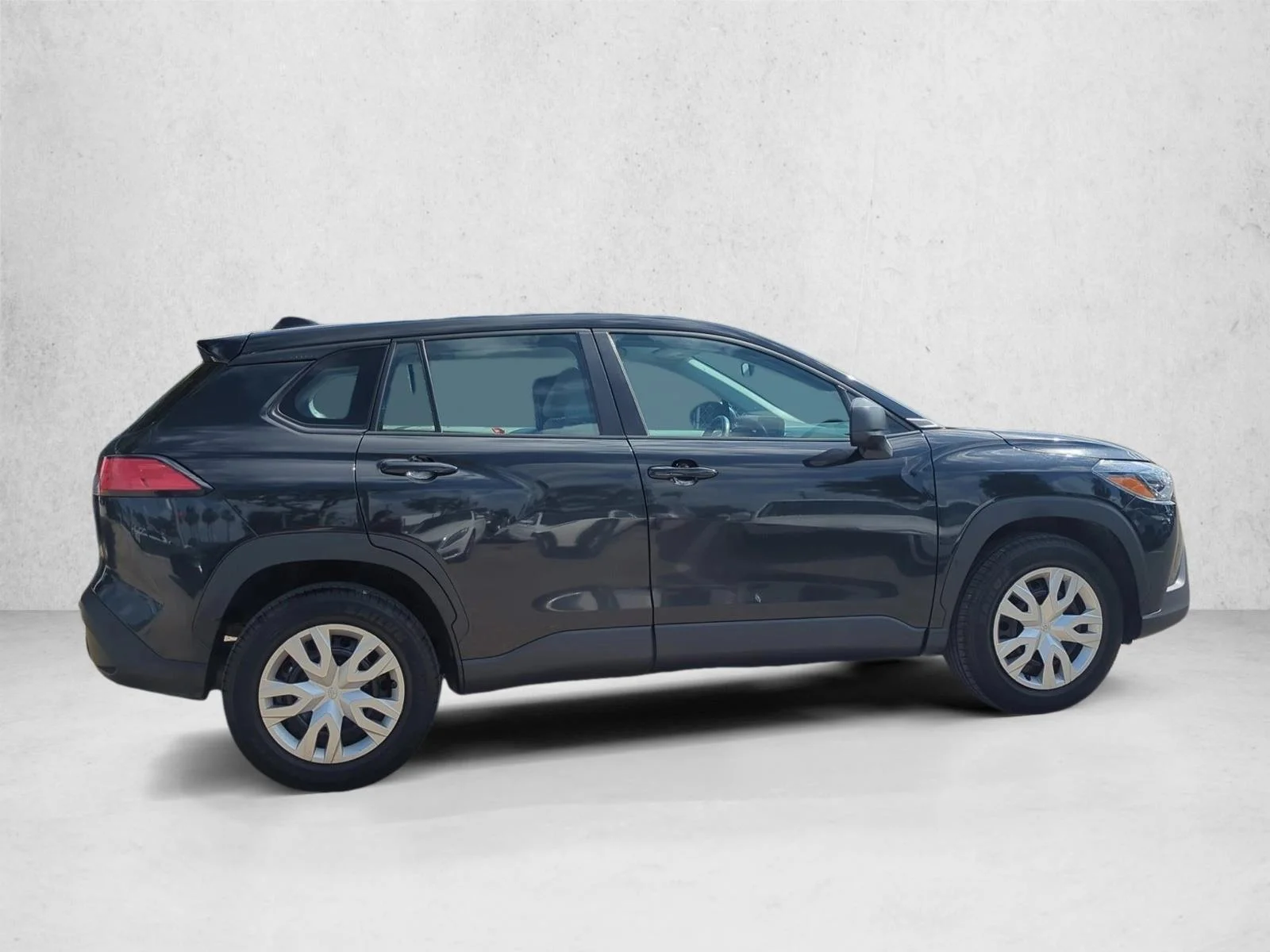 Used 2024 Jet Black Toyota L image 4
