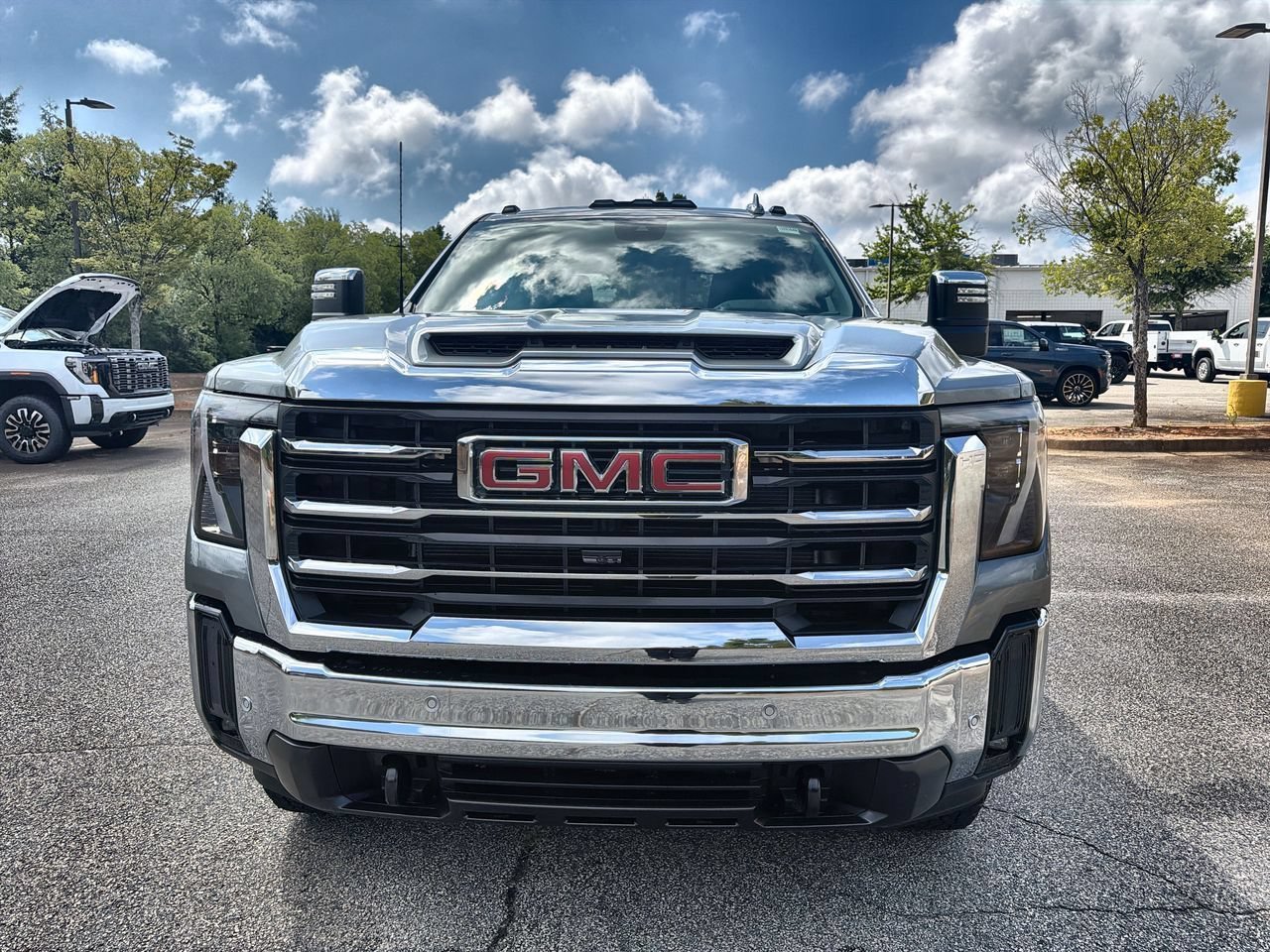 2026 GMC Sierra 2500HD SLT - Photo 3