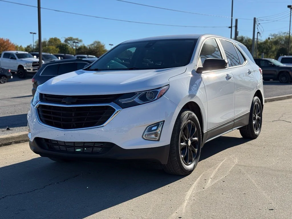 Used 2020 Chevrolet Equinox LS with VIN 3GNAXHEV0LS707770 for sale in Crestwood, KY
