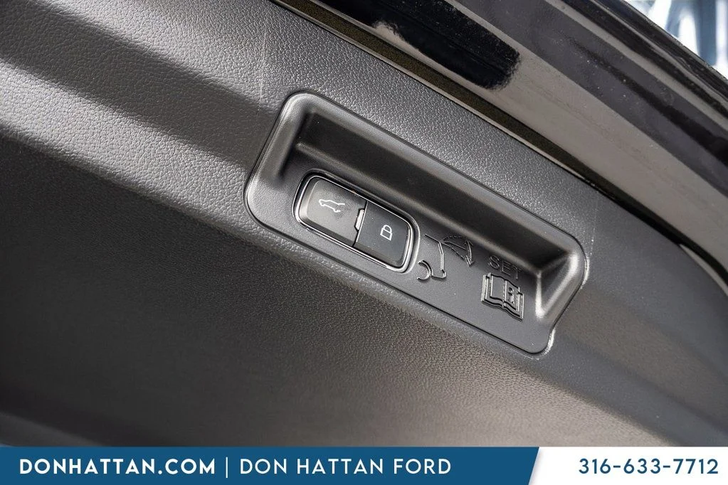 New 2026 Agate Black Metallic Ford Active image 30