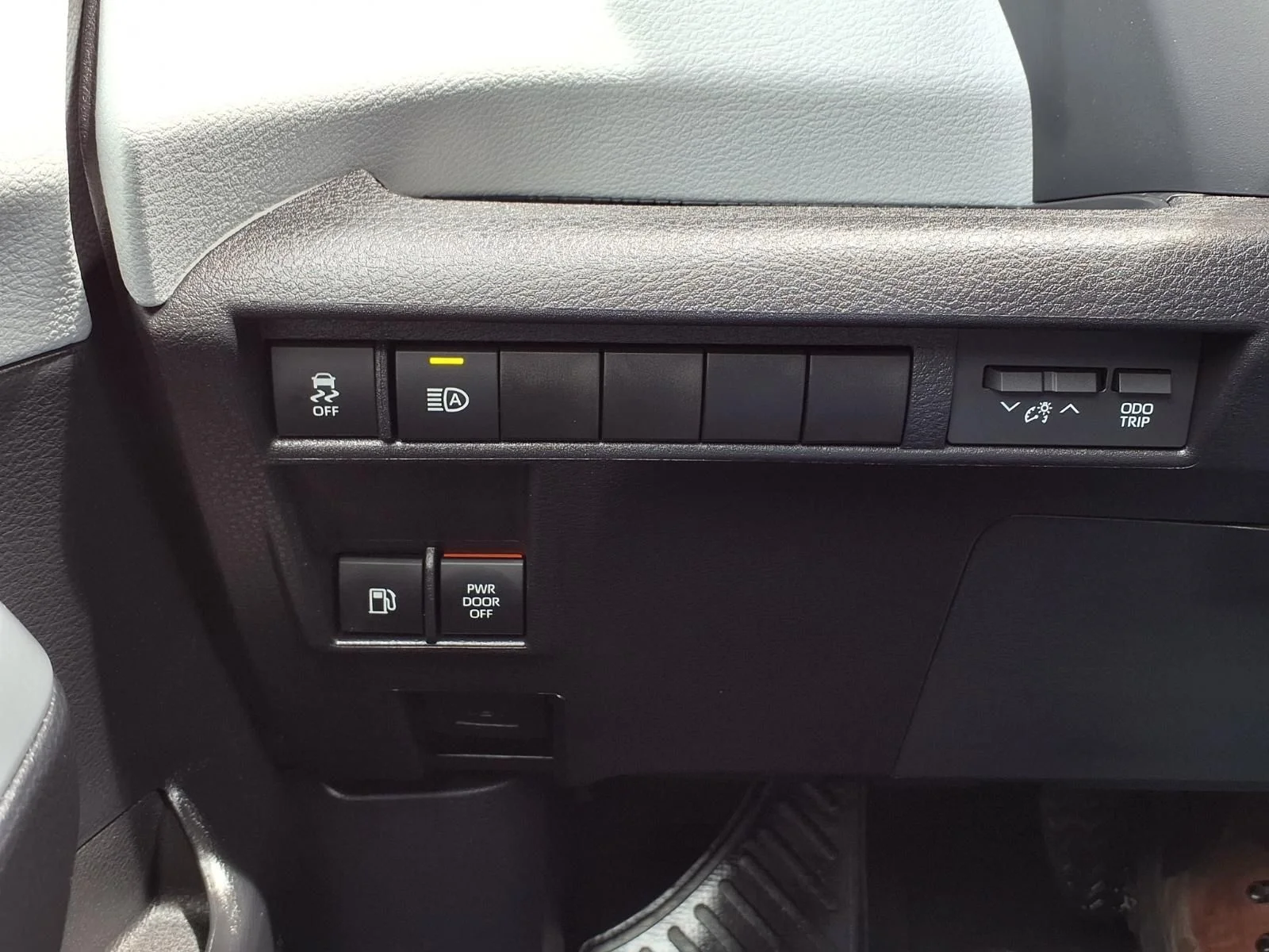 Certified Used 2026 Beige Toyota XLE image 24