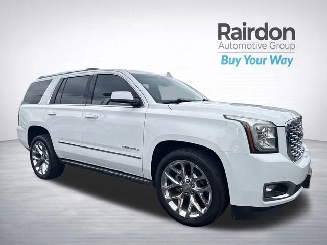 2019 GMC Yukon 4WD Denali's photo