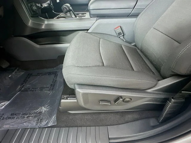 New 2026 Iconic Silver Metallic Ford XLT image 19